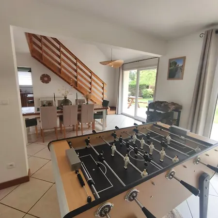 Villa Family For 6 People, 3 Bedrooms, Fenced Garden *