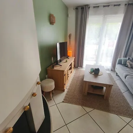 Villa Family For 6 People, 3 Bedrooms, Fenced Garden