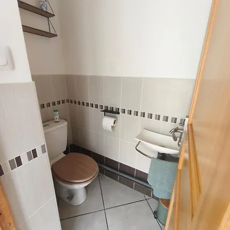 Villa Family For 6 People, 3 Bedrooms, Fenced Garden *