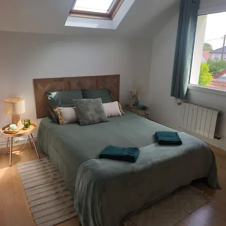 Family For 6 People, 3 Bedrooms, Fenced Garden Villa