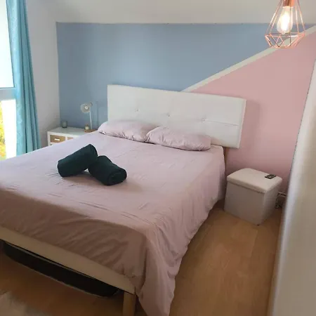 Family For 6 People, 3 Bedrooms, Fenced Garden Marck