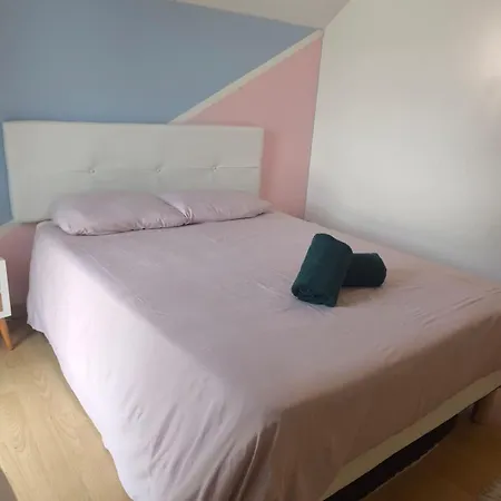 Villa Family For 6 People, 3 Bedrooms, Fenced Garden