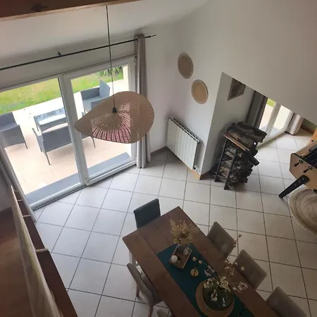 Family For 6 People, 3 Bedrooms, Fenced Garden Villa *