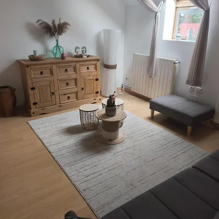 فيلة Family For 6 People, 3 Bedrooms, Fenced Garden