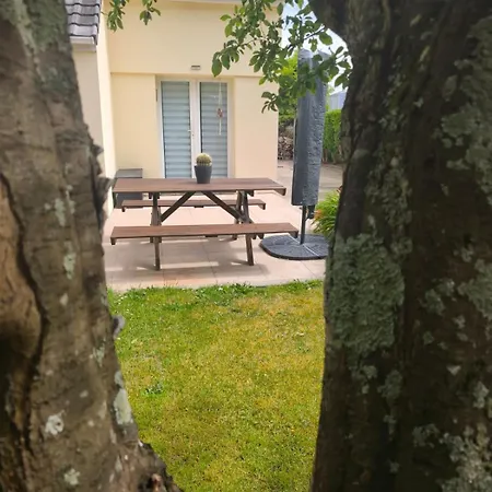 Villa Family For 6 People, 3 Bedrooms, Fenced Garden *